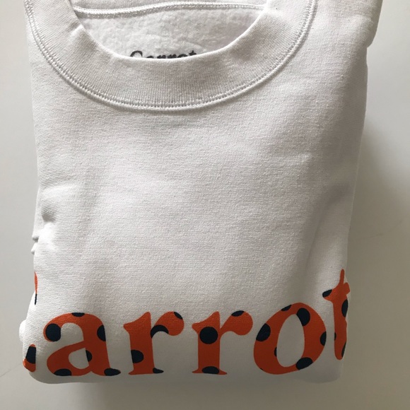 White polka dot Carrots crew necks sweater - Picture 2 of 4